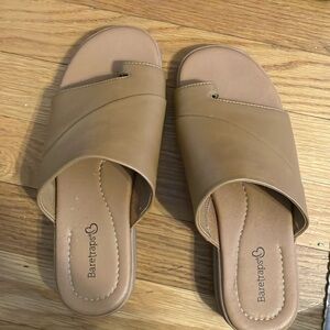 Baretraps Women's Tan Slide Sandals